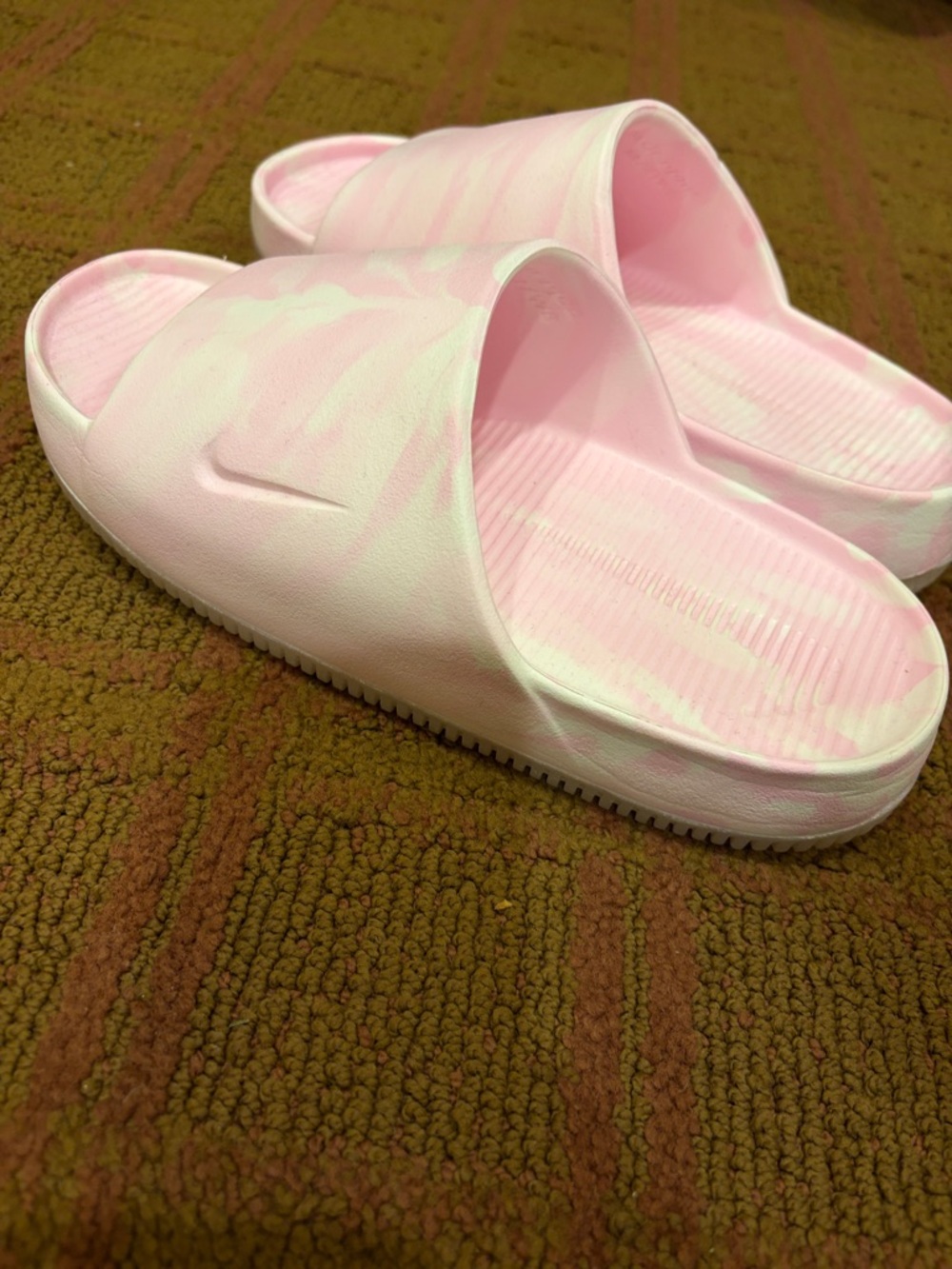 Nike platform Pink Marbled Slides